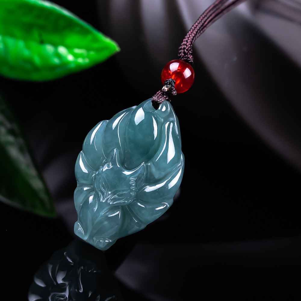 Jewelry & Watches Spółka Z Ograniczoną Odpowiedzialnością Sp Z Oo - Natuurlijke Birmese Jadeïet Vos Hanger Ketting