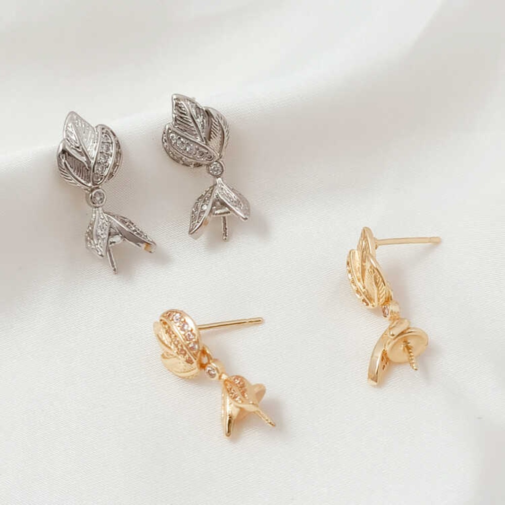 Pearl Stud Earrings - 14K Micro-zirkonium Barok Geborsteld Magnolia Bloem