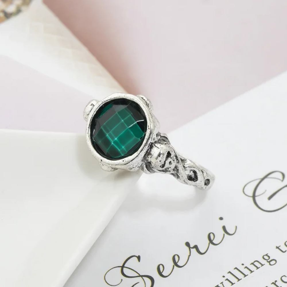 Nieuwe Vintage Niche Klassieke - Gothic Skull Ring recensie en prijs