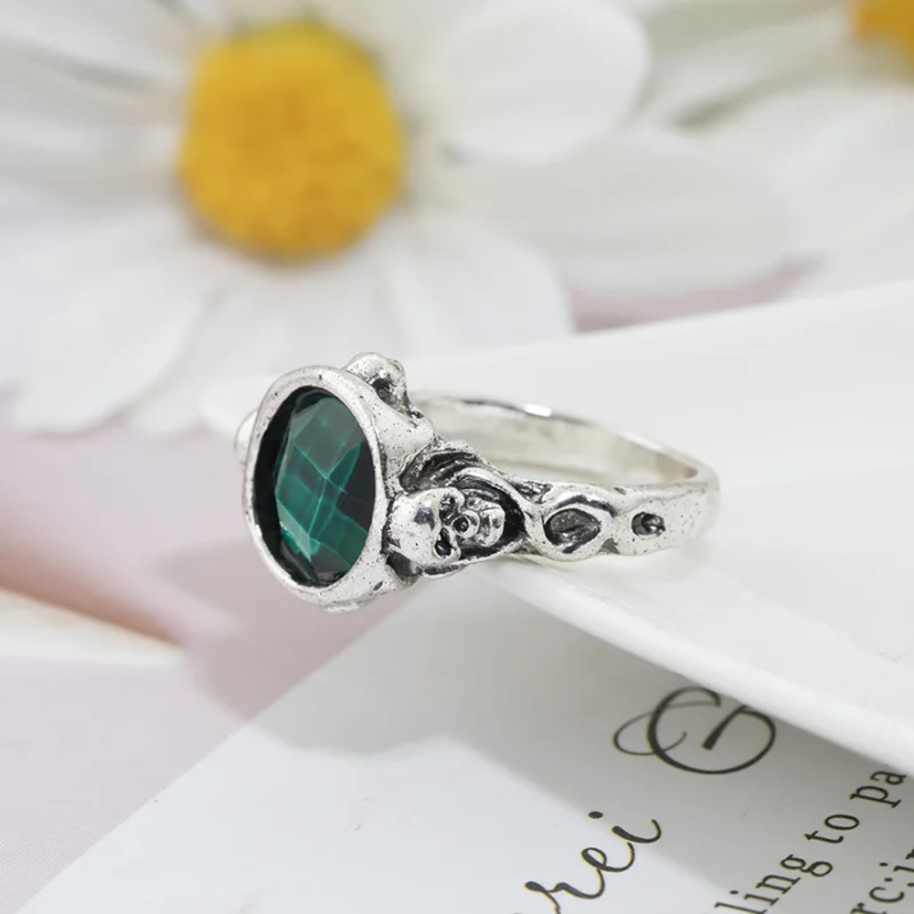 Nieuwe Vintage Niche Klassieke - Gothic Skull Ring recensie en prijs
