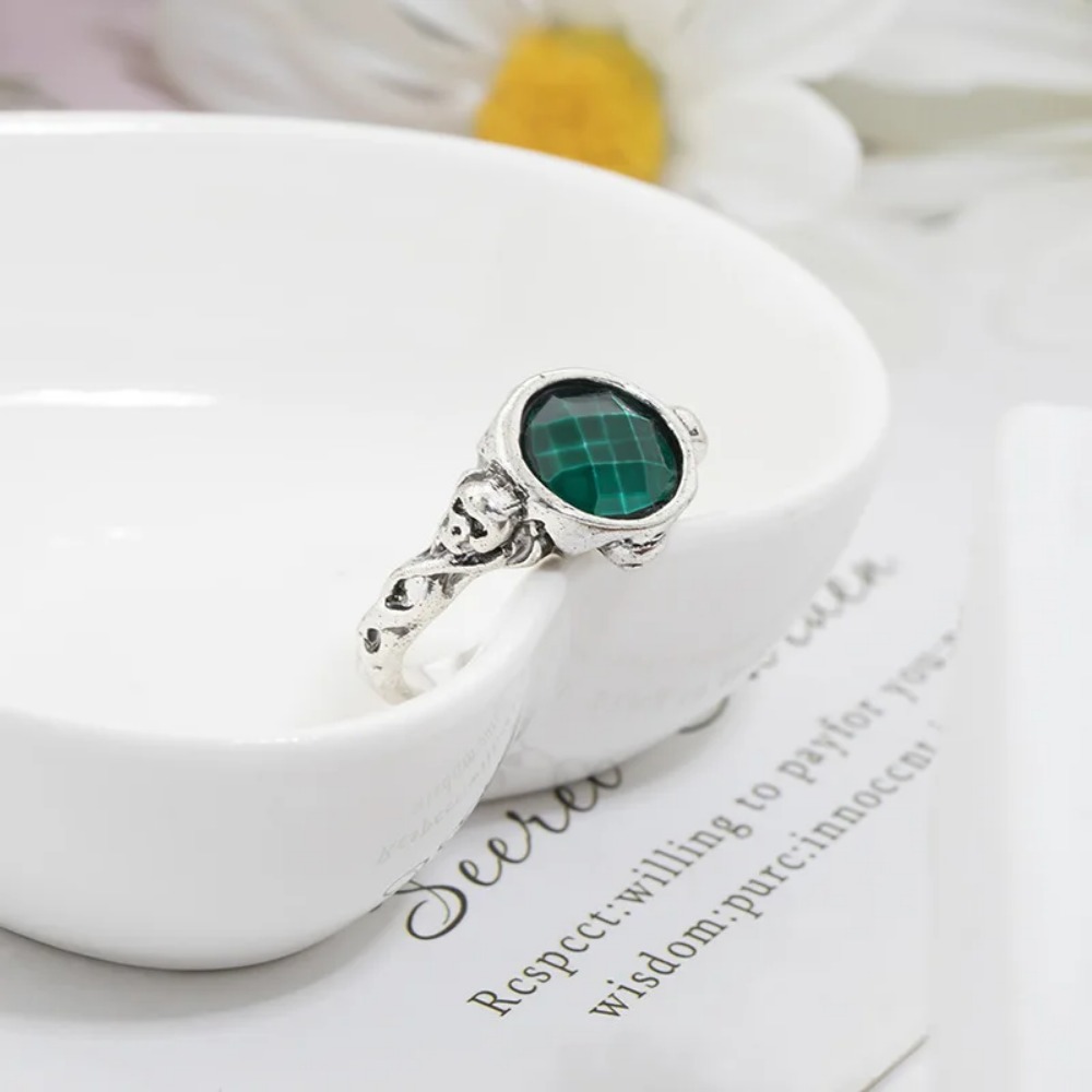 Nieuwe Vintage Niche Klassieke - Gothic Skull Ring recensie en prijs