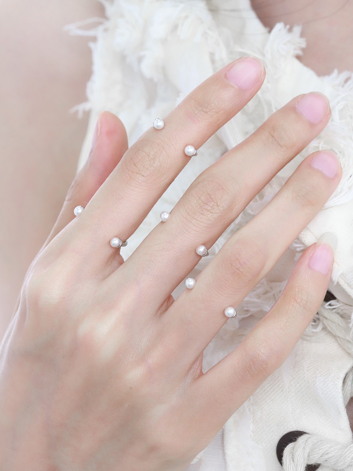 F.I.N.S Minimalistische ring v - Minimalist Ring Stackable recensie en prijs