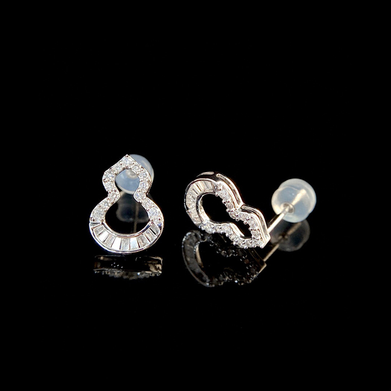KUGG 100% 18K Wit Goud Oorbell - Diamond Stud Earrings recensie en prijs