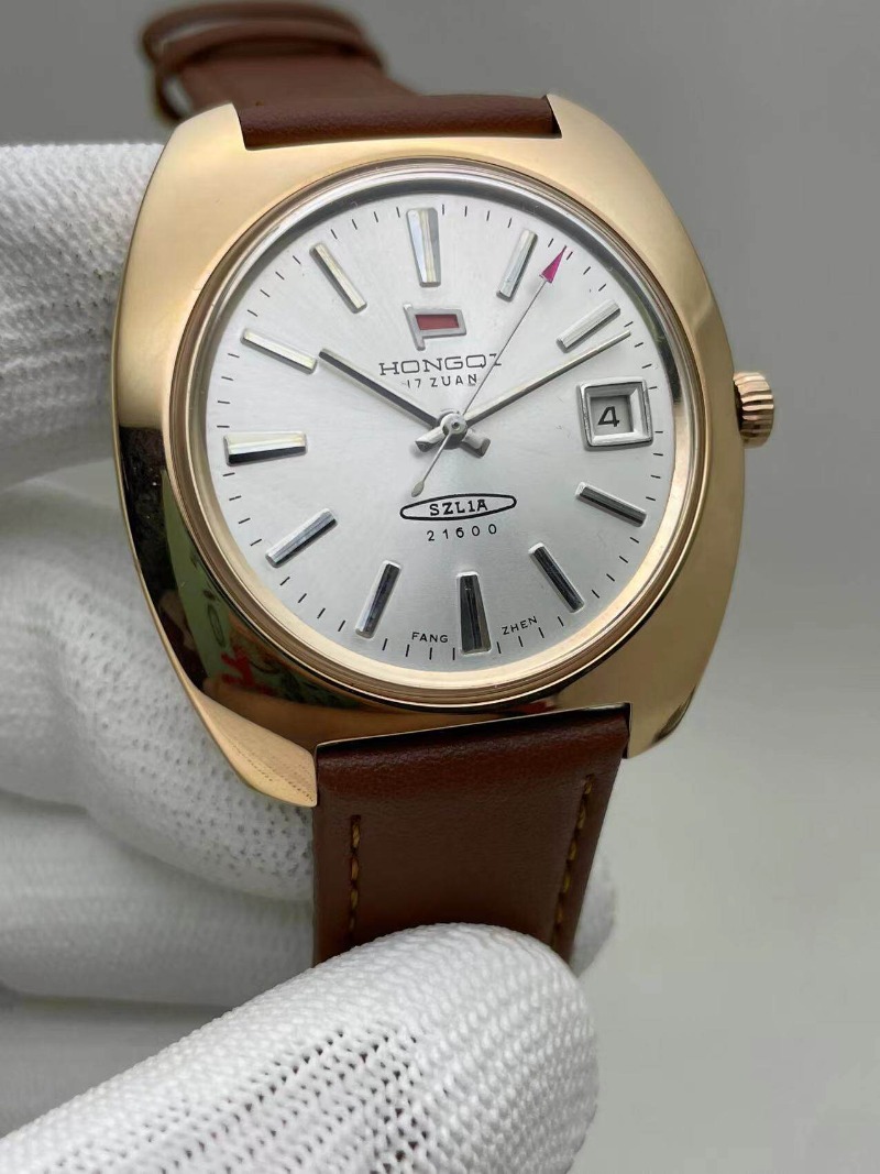 Red Flag merkhorloge, roségoud - Rose Gold Bracelet recensie en prijs