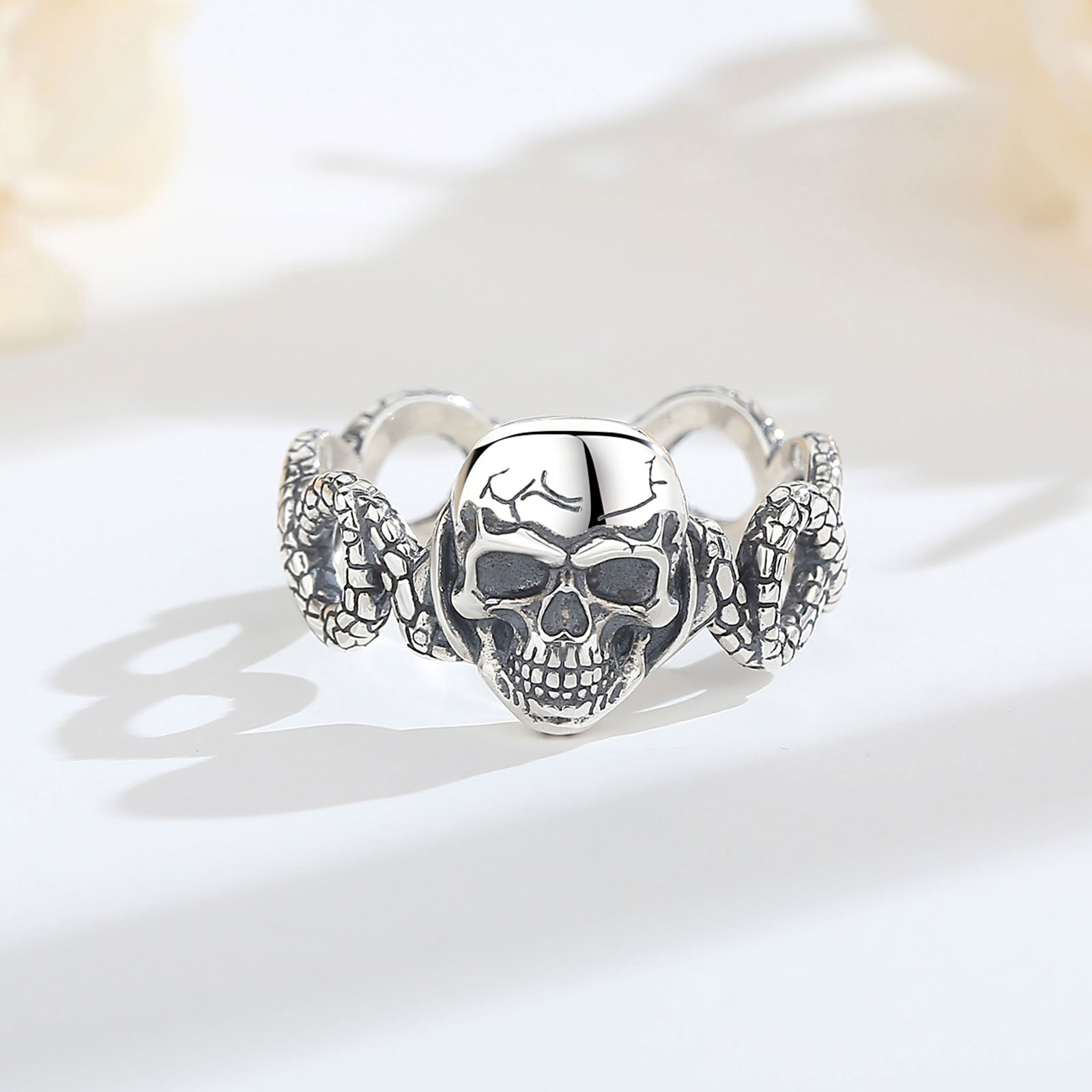 AEONSLOVE 925 sterling zilvere - Gothic Skull Ring recensie en prijs